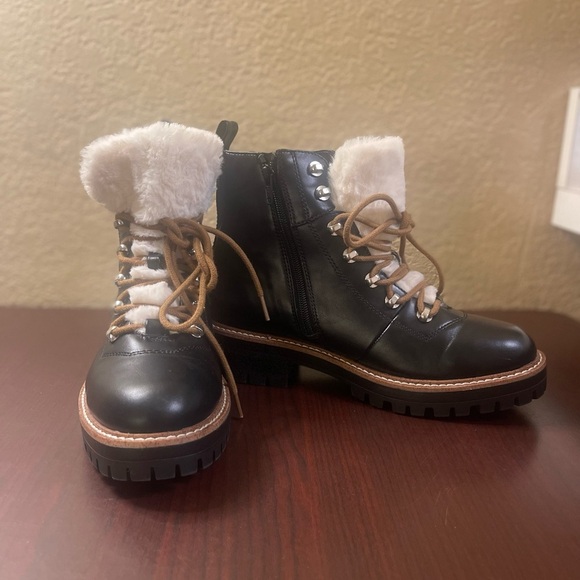 Target Black Combat Moto Boots with Rugged Sole - Picture 5 of 14